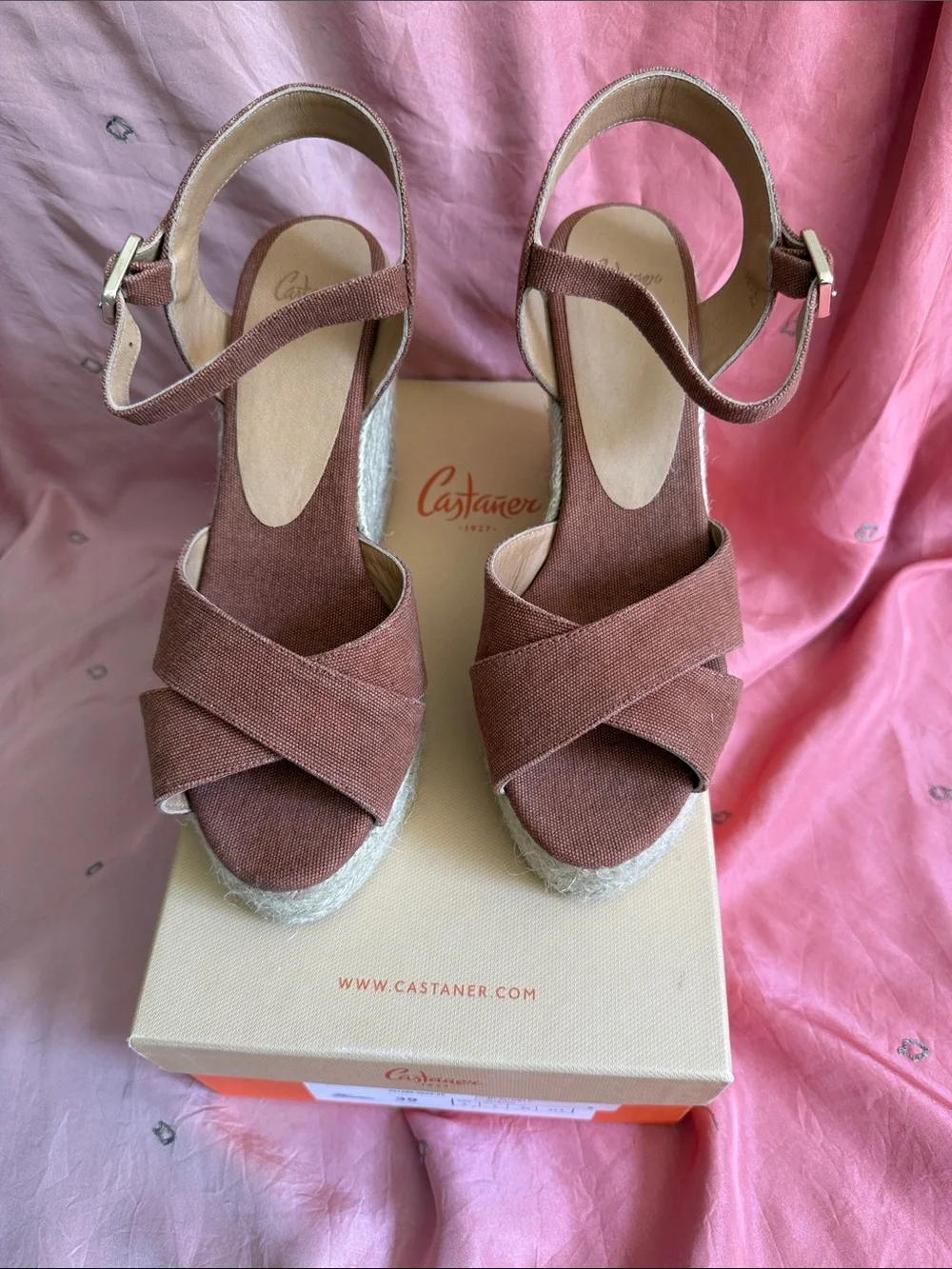 Castaner “Blaudell” Rust Color Iconic Espadrille,  Size 39/8 EUC - Worn Once